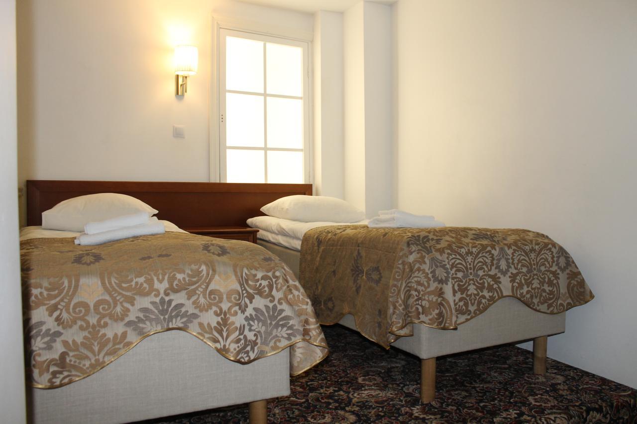 Hotel Three Crowns Residents Reval Esterno foto